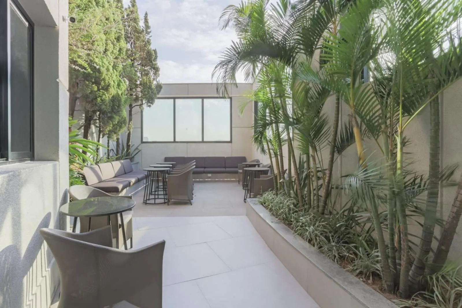 Апартаменты Flat Jardim Europa Itaim  Сан-Пауло